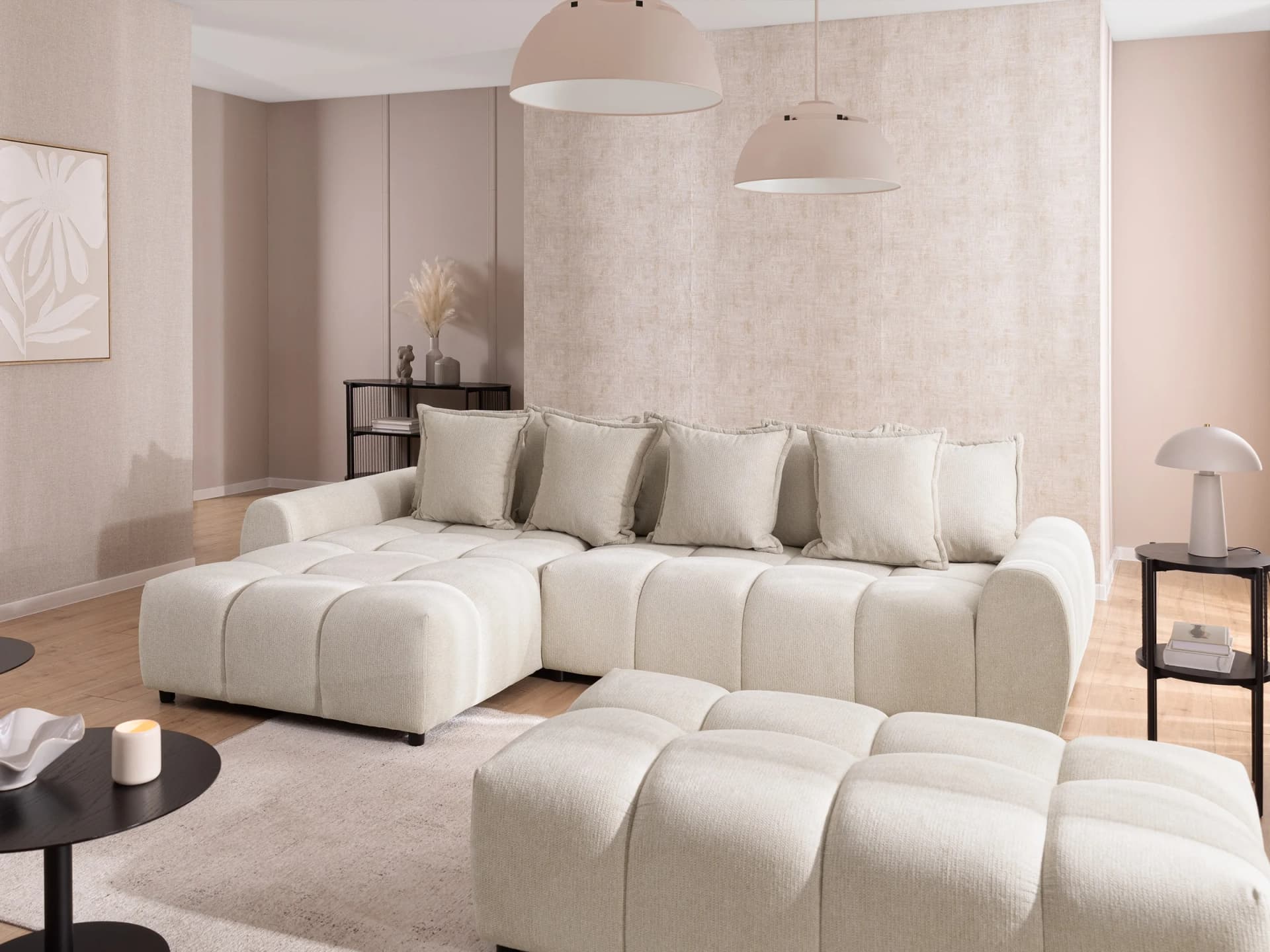Bubble – Ecksofa mit Schlaffunktion und Hocker mit losen Rückenkissen und Sitzfläche in Bubble-Optik aus weichem Strukturstoff